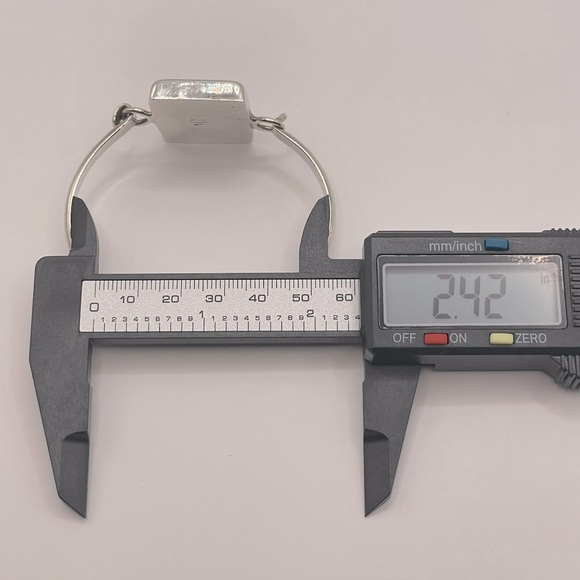 TAXCO Vintage Sterling Silver Red Jasper Inlay Bangle - Picture 8 of 10